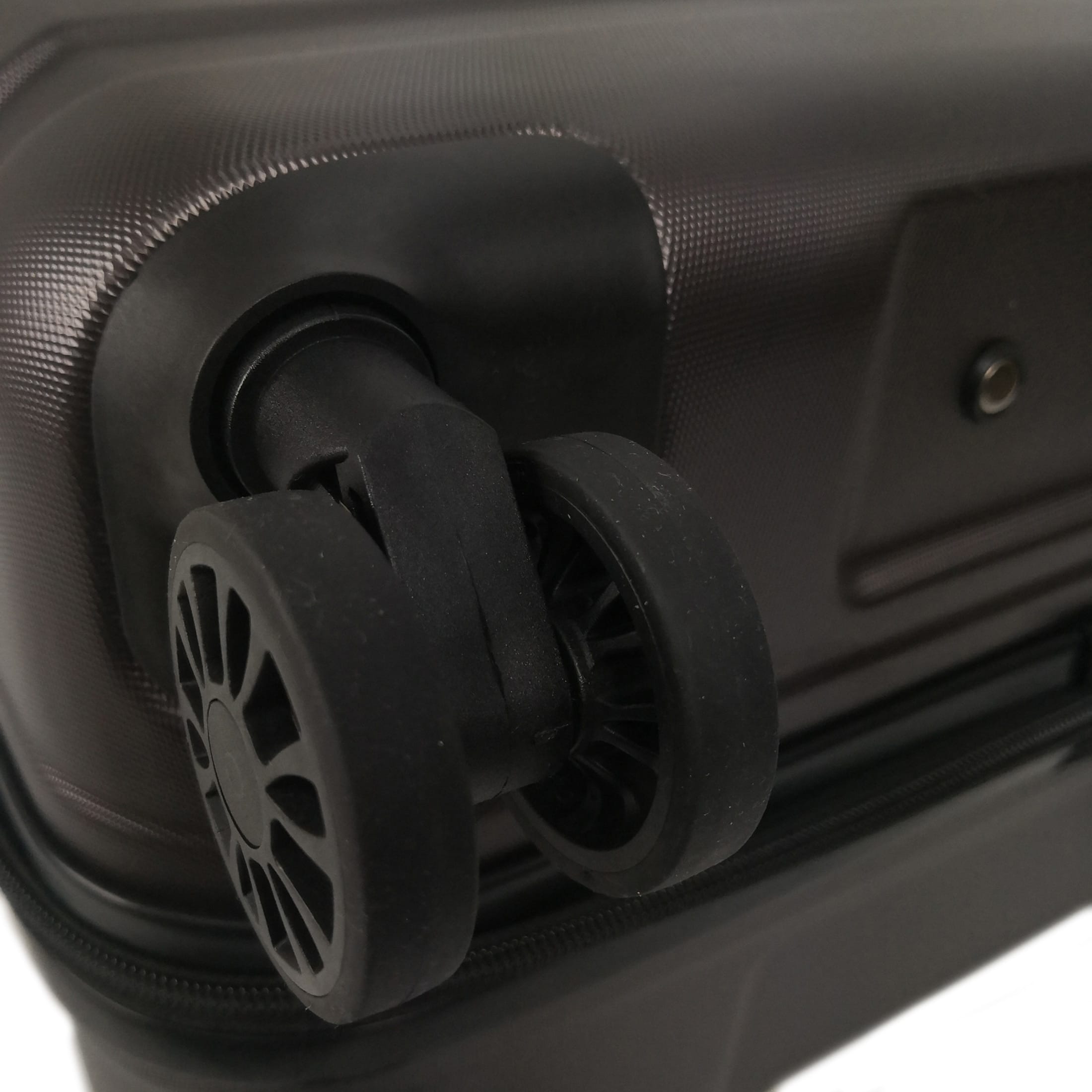 HY19037-DBR-Wheel-E.jpg