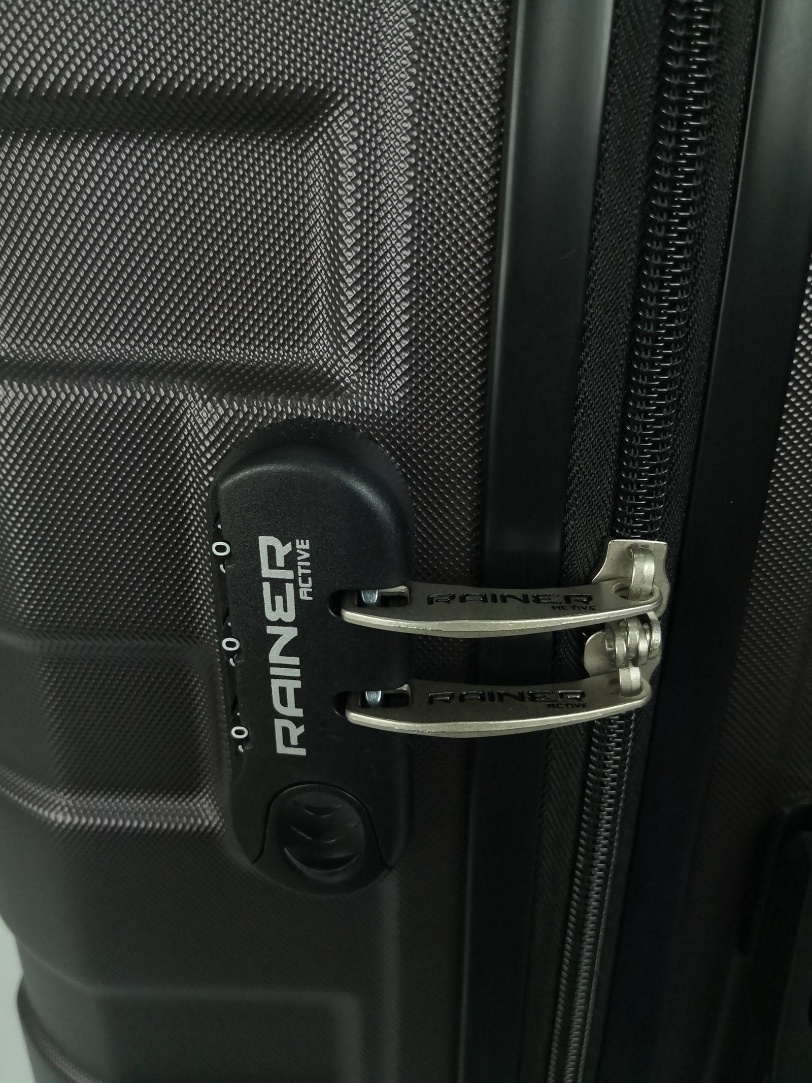HY19037-DBR-lock-E.jpg